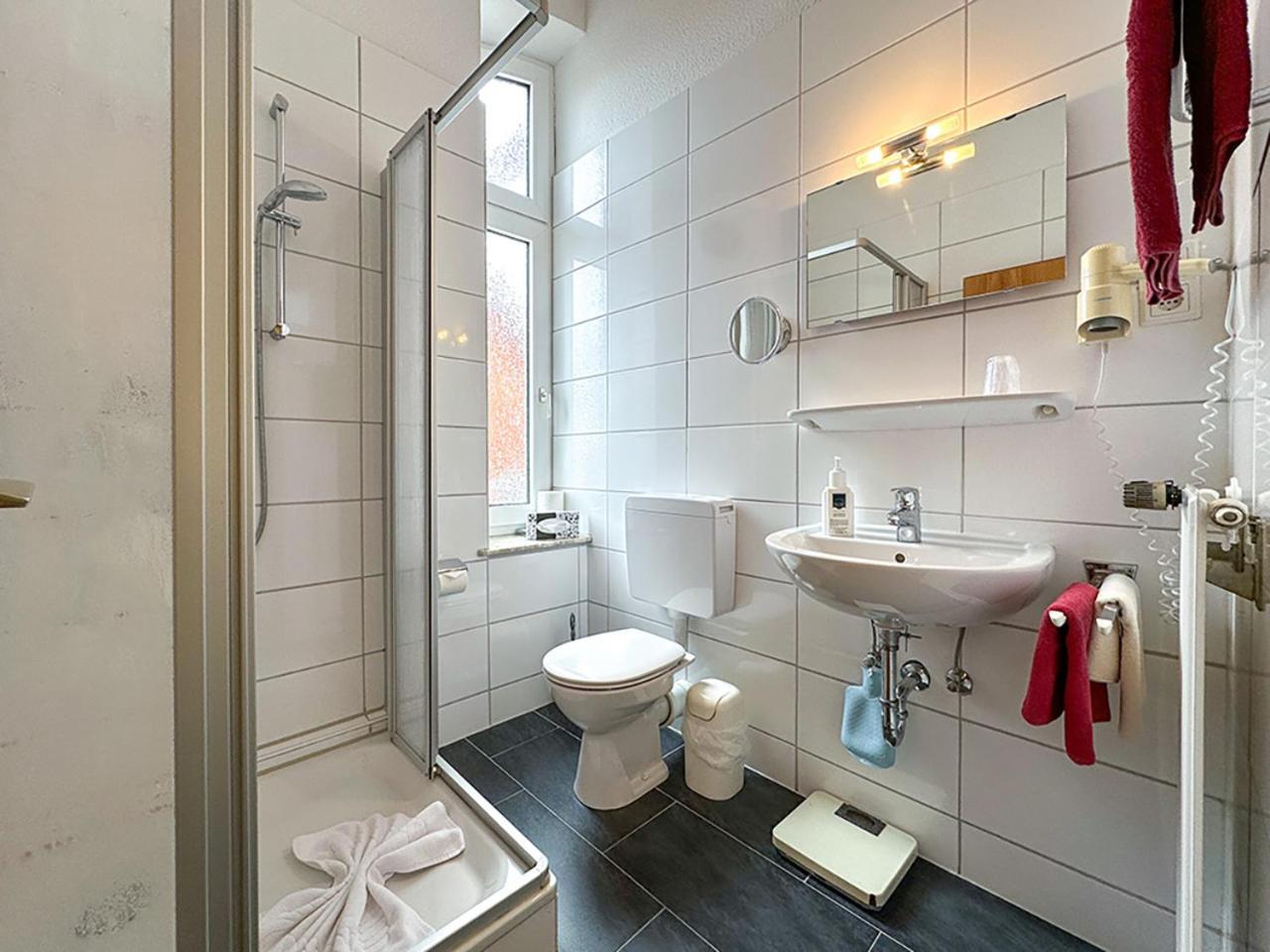 Hotel Graf Waldersee Borkum Kültér fotó