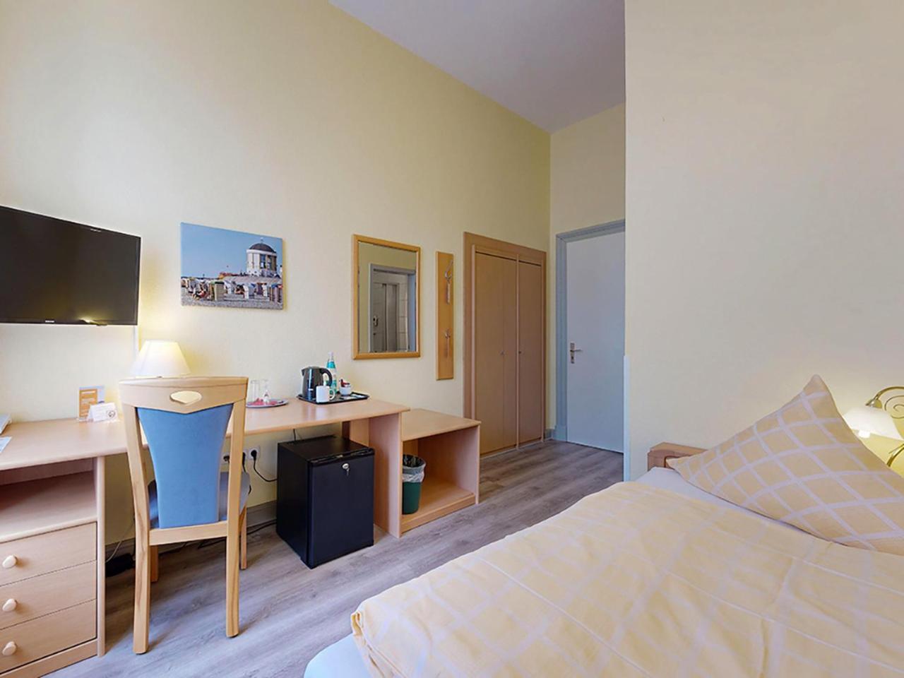 Hotel Graf Waldersee Borkum Kültér fotó